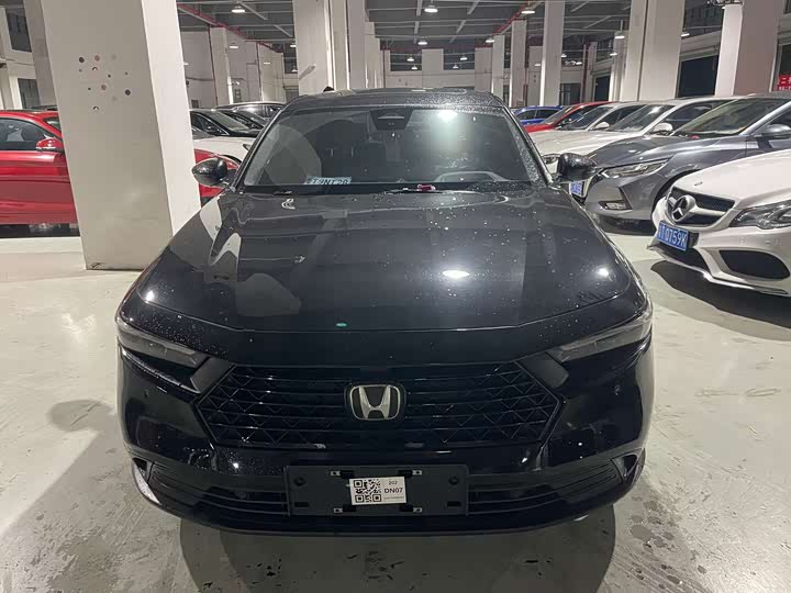 Фото 5 - Honda Accord