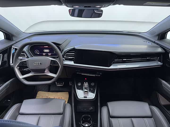 Фото 9 - Audi Q4 e-tron