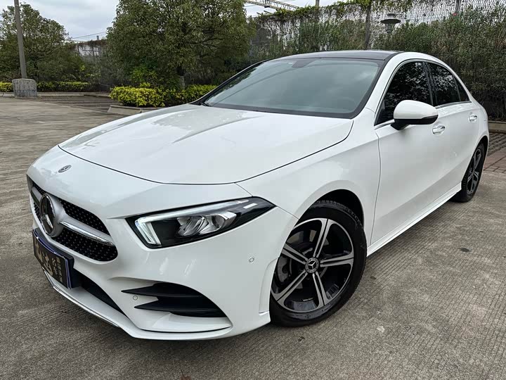 Фото 1 - Mercedes-Benz A-Class