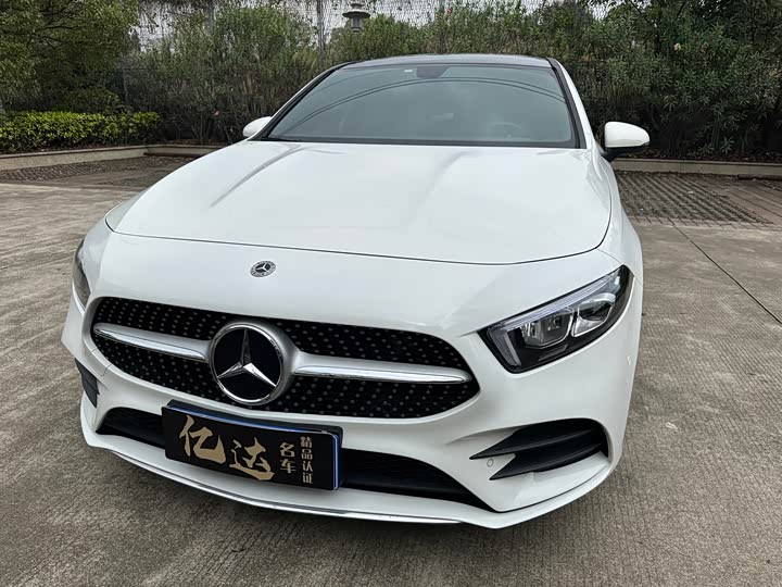 Фото 6 - Mercedes-Benz A-Class