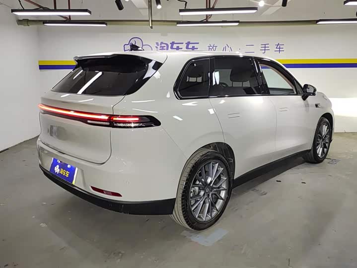 Фото 3 - Leapmotor C10