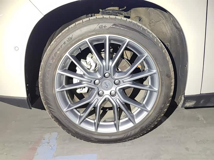 Фото 6 - Leapmotor C10