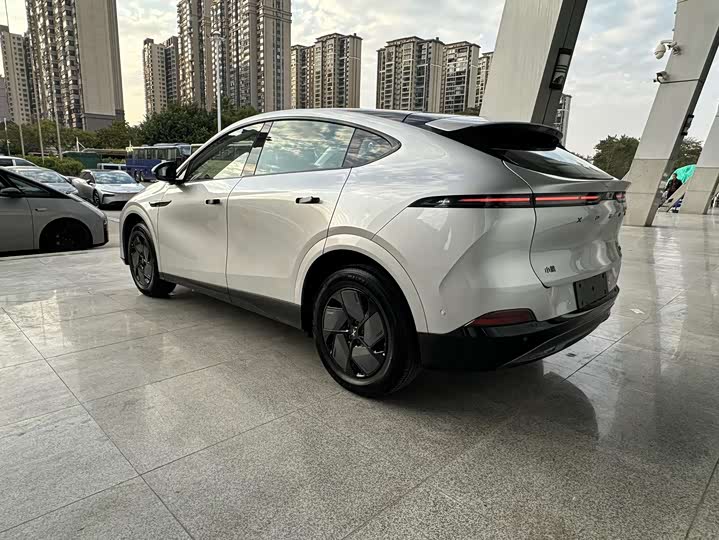 Фото 9 - XPeng G6