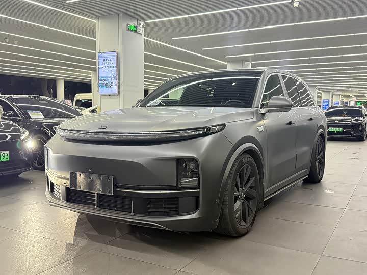 Фото 1 - LiXiang L8