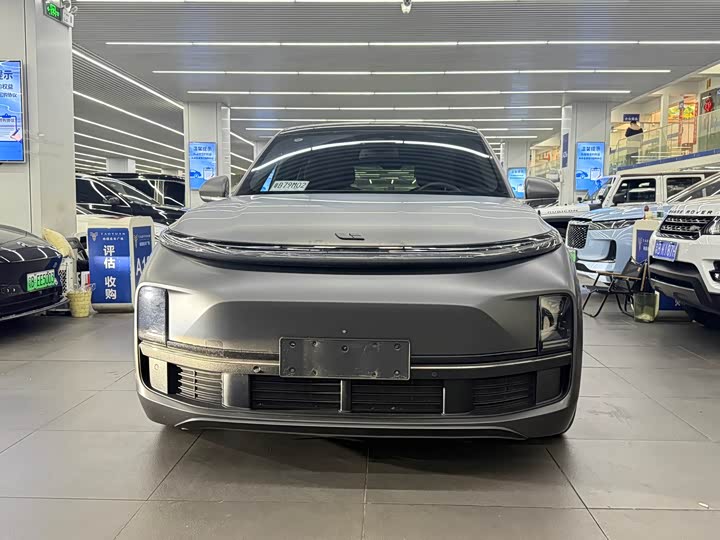 Фото 2 - LiXiang L8