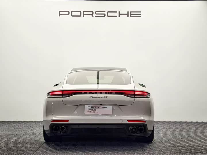 Фото 6 - Porsche Panamera
