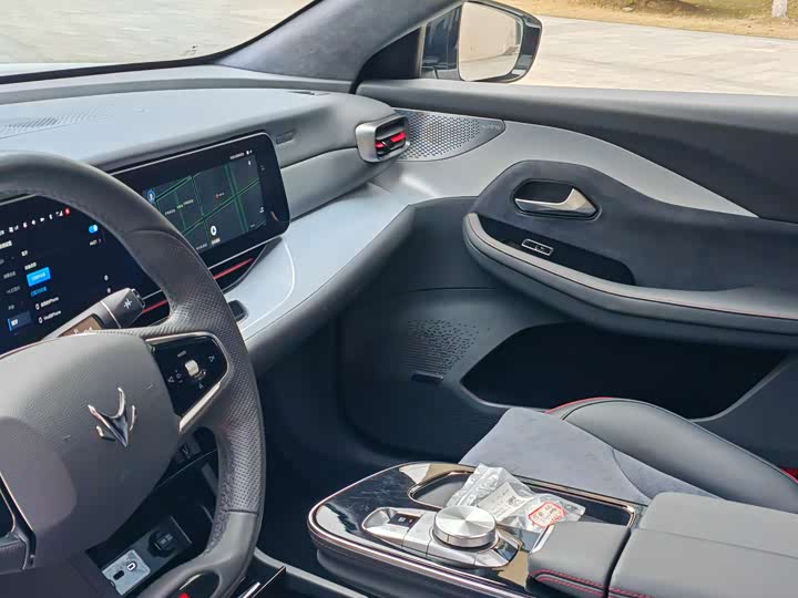 Фото 8 - BAIC Arcfox Alpha S