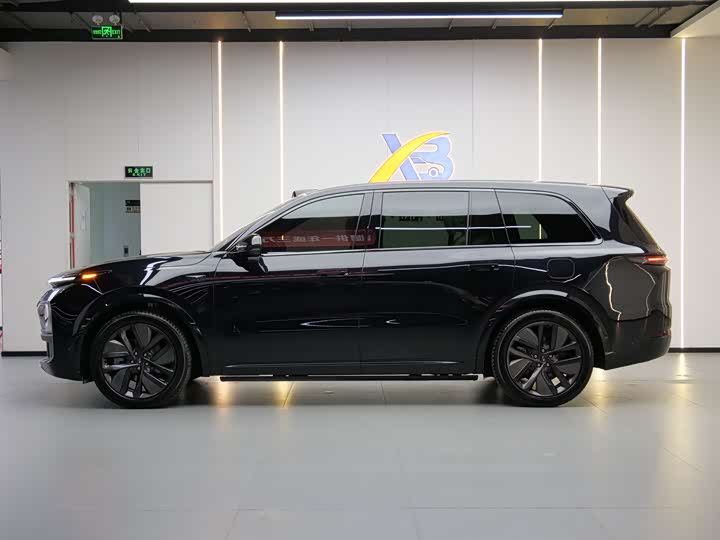 Фото 2 - LiXiang L9