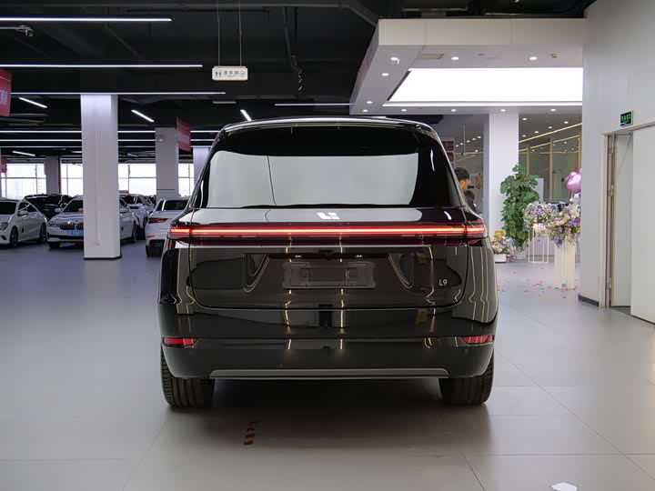 Фото 6 - LiXiang L9