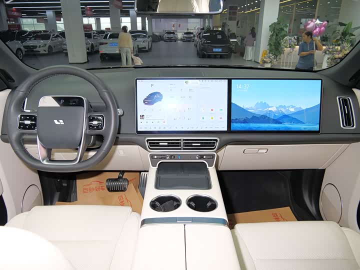 Фото 8 - LiXiang L9