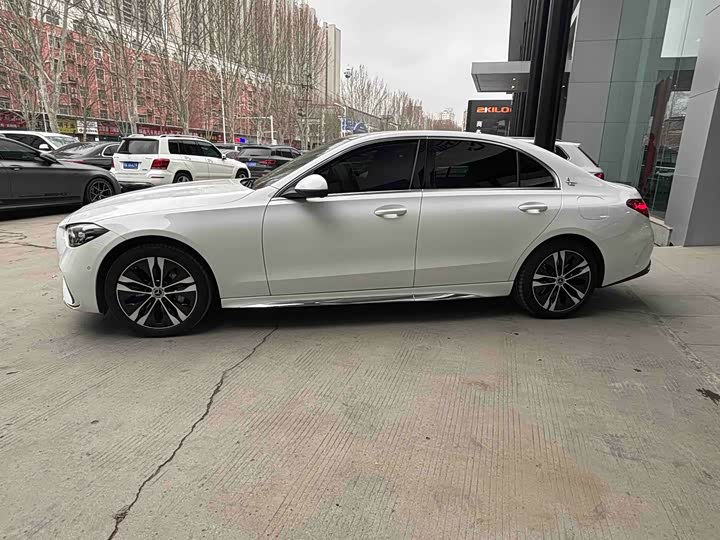 Photo 5 - Mercedes-Benz C-Class Hybrid