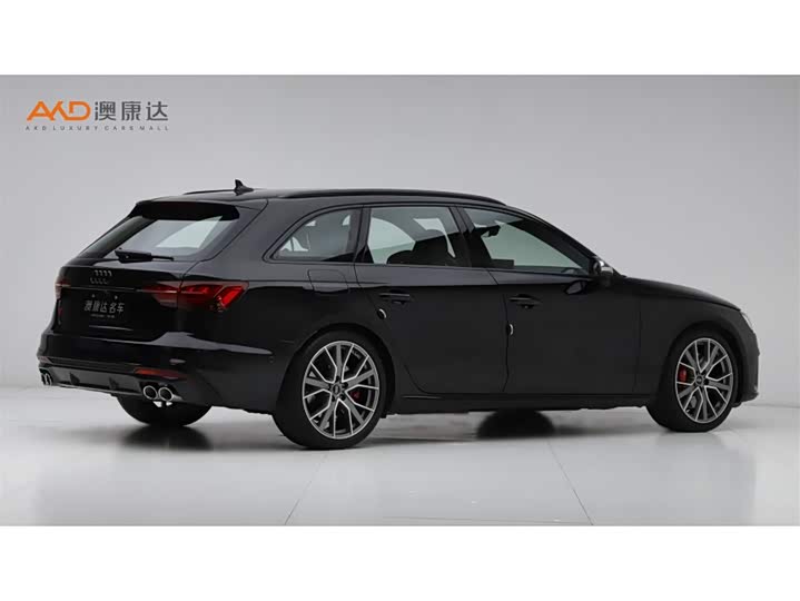 Фото 3 - Audi S4