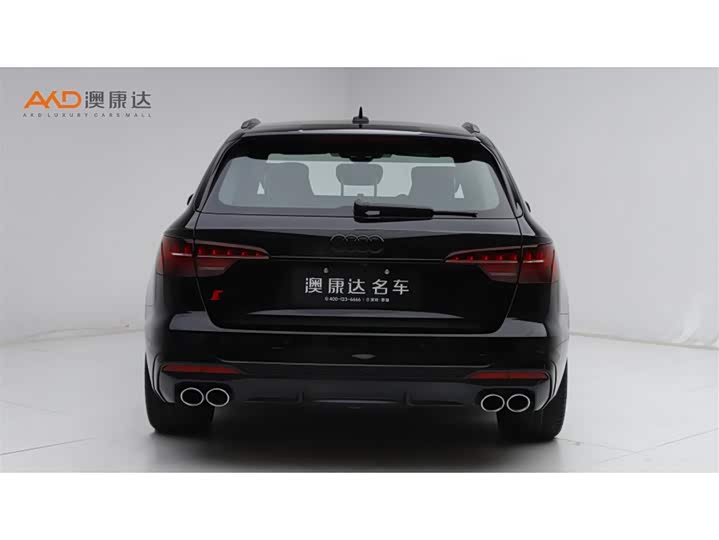 Фото 4 - Audi S4