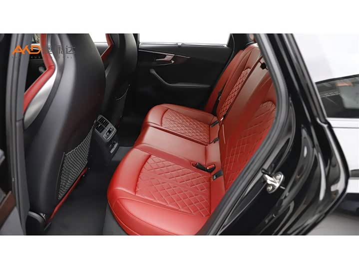 Фото 7 - Audi S4