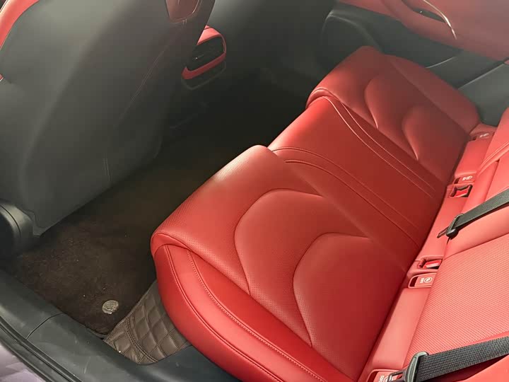 Фото 6 - Xiaomi SU7