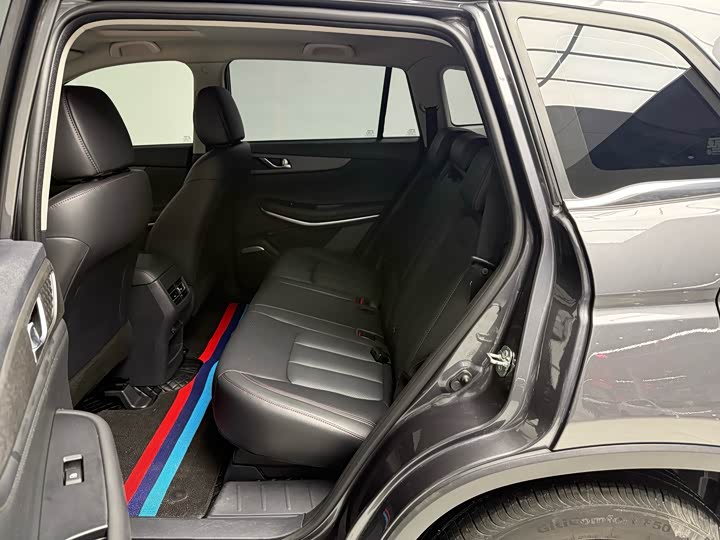 Фото 9 - Changan CS75