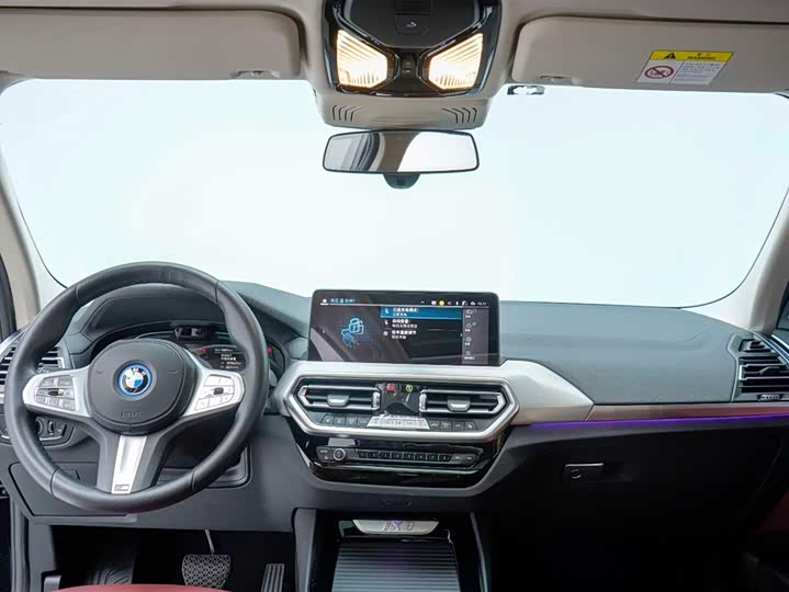 Фото 3 - BMW iX3