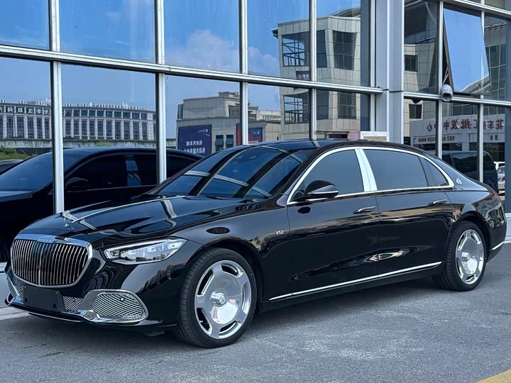 Фото 1 - Mercedes-Benz Maybach S-Class