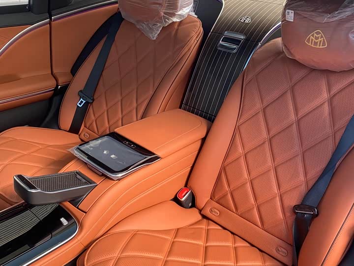 Фото 7 - Mercedes-Benz Maybach S-Class