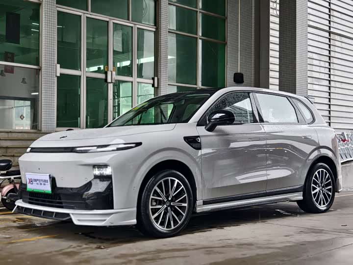 Фото 1 - Leapmotor B10