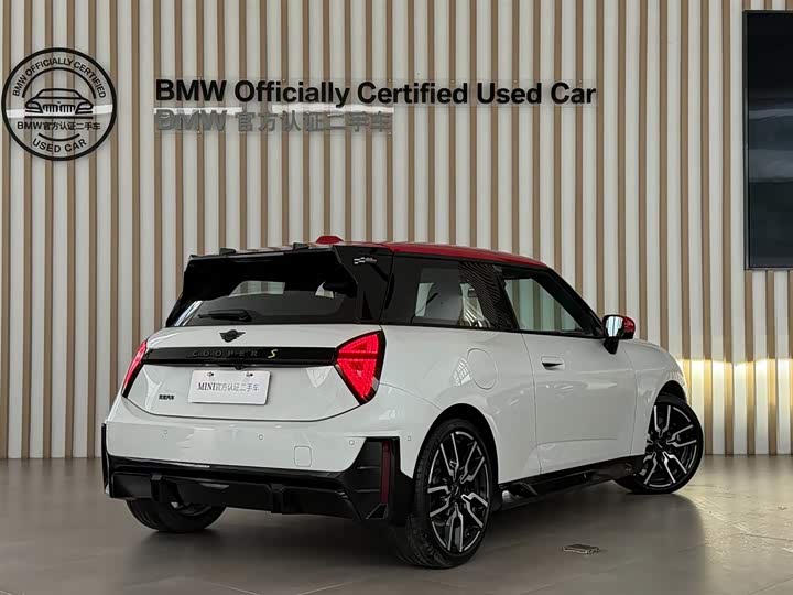 Photo 5 - Mini Cooper