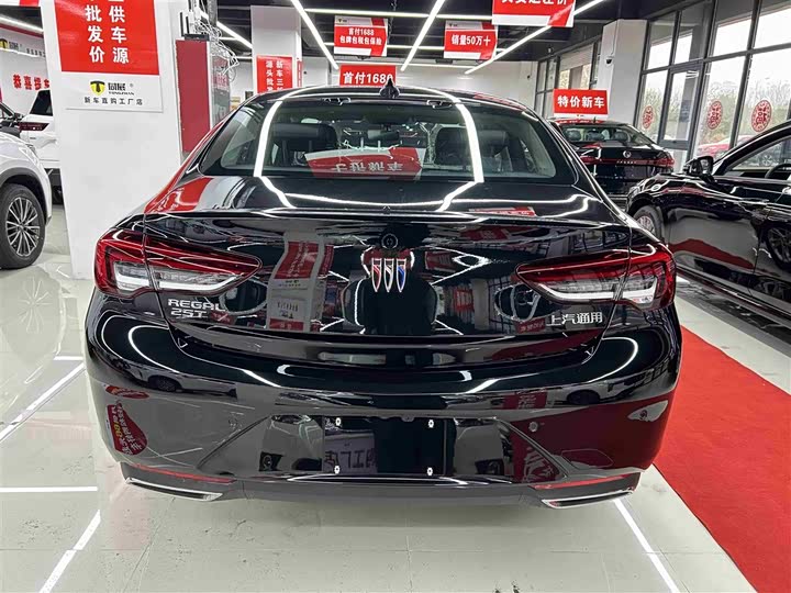 Фото 9 - Buick Regal