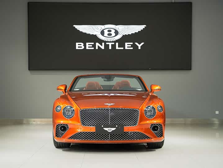 Фото 2 - Bentley Continental GT