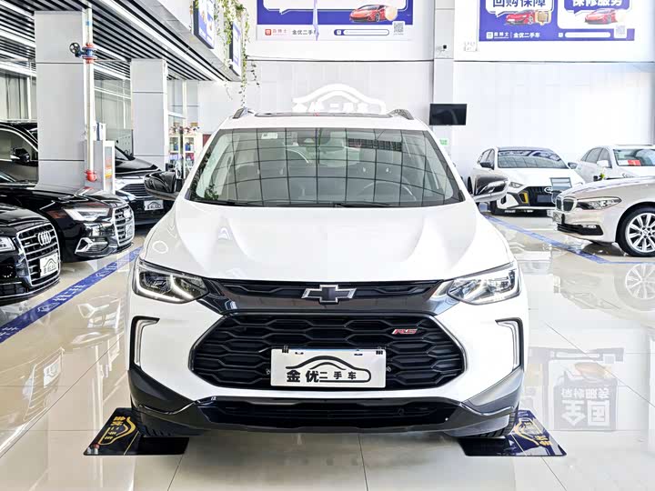 Фото 2 - Chevrolet Tracker