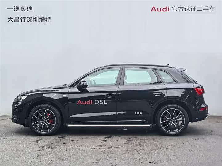 Фото 4 - Audi Q5L