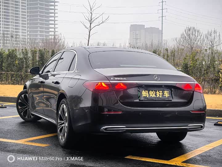 Фото 5 - Mercedes-Benz E-Class Hybrid