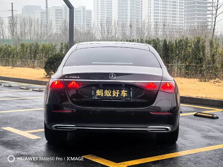 Фото 6 - Mercedes-Benz E-Class Hybrid