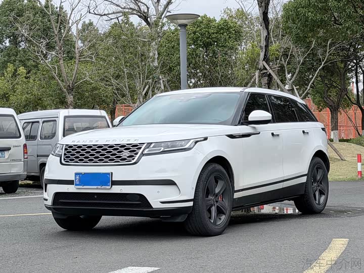 Photo 1 - Land Rover Range Rover Velar