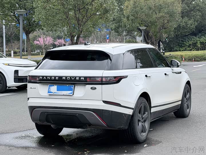 Photo 6 - Land Rover Range Rover Velar