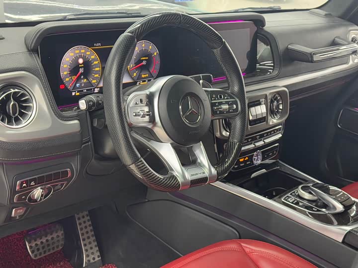 Фото 8 - Mercedes-Benz G-Class