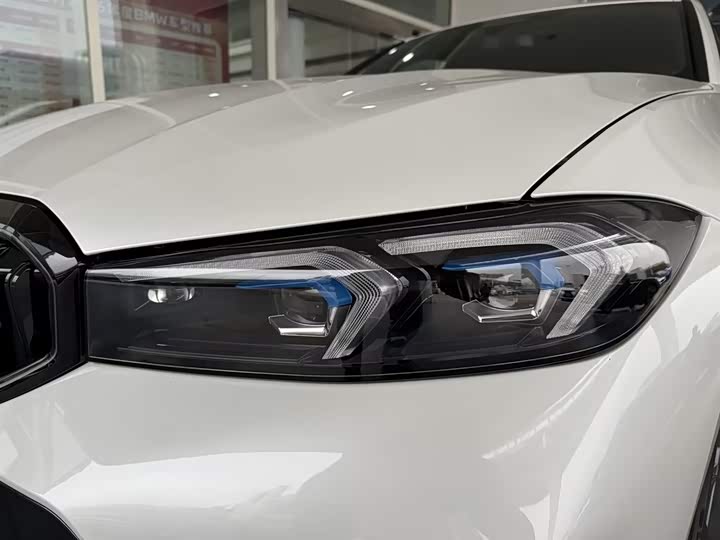 Фото 7 - BMW 3 Series