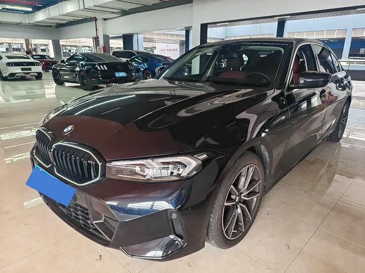 Photo 1 - BMW 3 Series