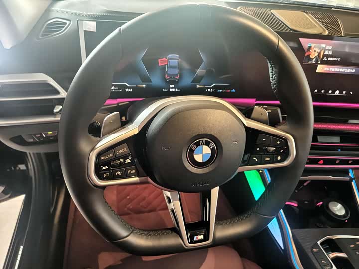 Photo 6 - BMW 3 Series