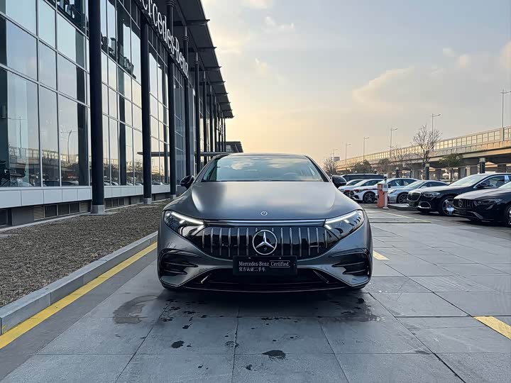 Фото 3 - Mercedes-Benz EQS AMG