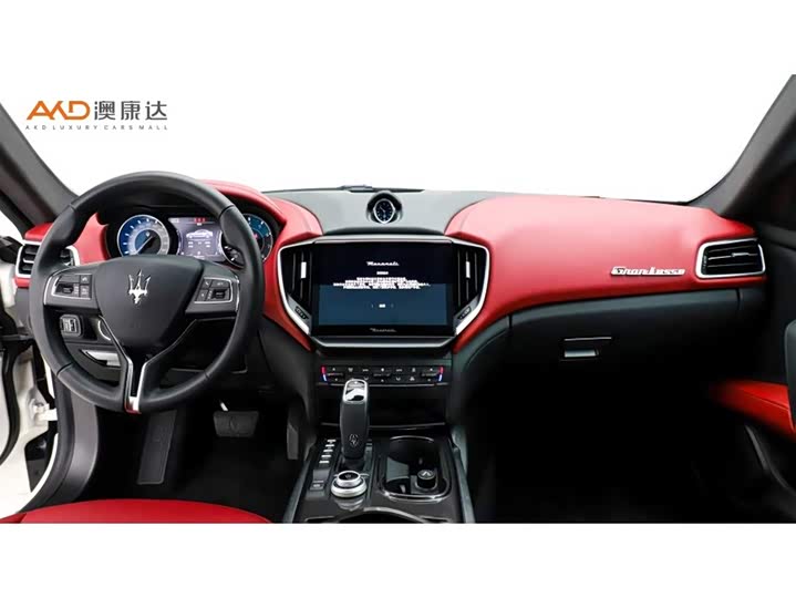 Фото 5 - Maserati Ghibli