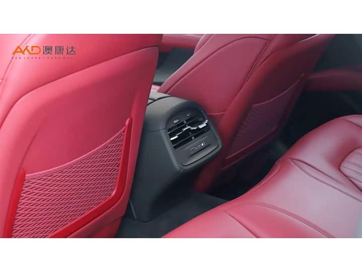 Фото 9 - Maserati Ghibli