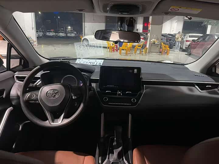 Фото 7 - Toyota Frontlander