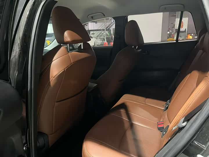 Фото 9 - Toyota Frontlander