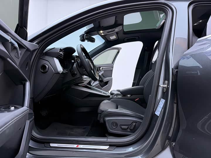 Фото 5 - Audi A3