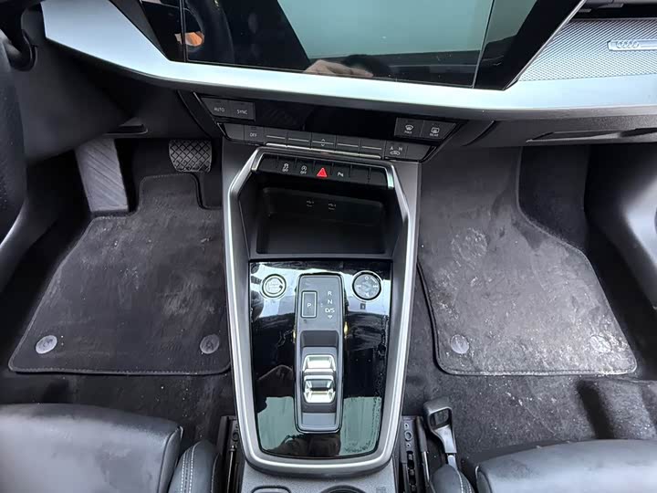 Фото 9 - Audi A3