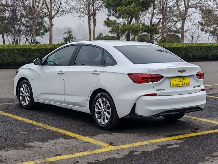 Фото 6 - Chevrolet Monza