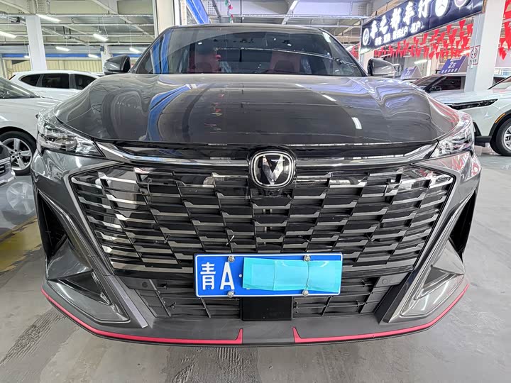 Фото 2 - Changan X5 Plus