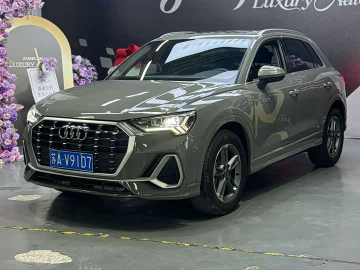 Фото 1 - Audi Q3