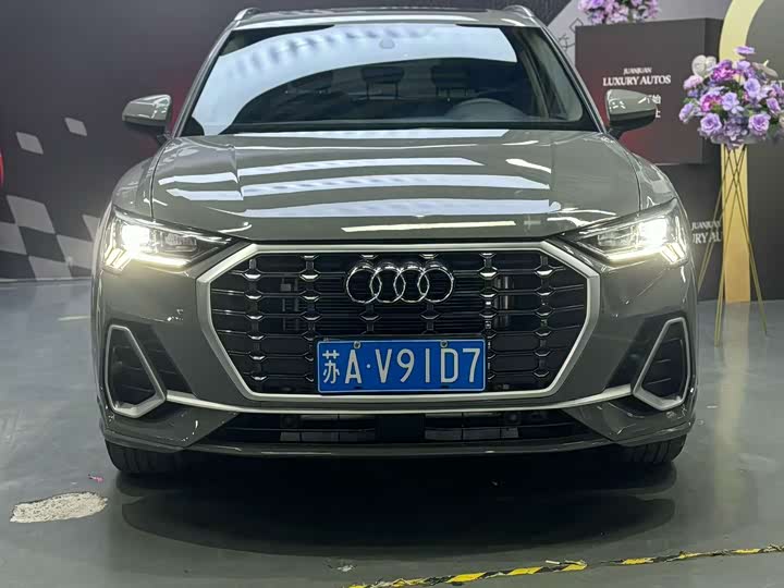 Фото 2 - Audi Q3