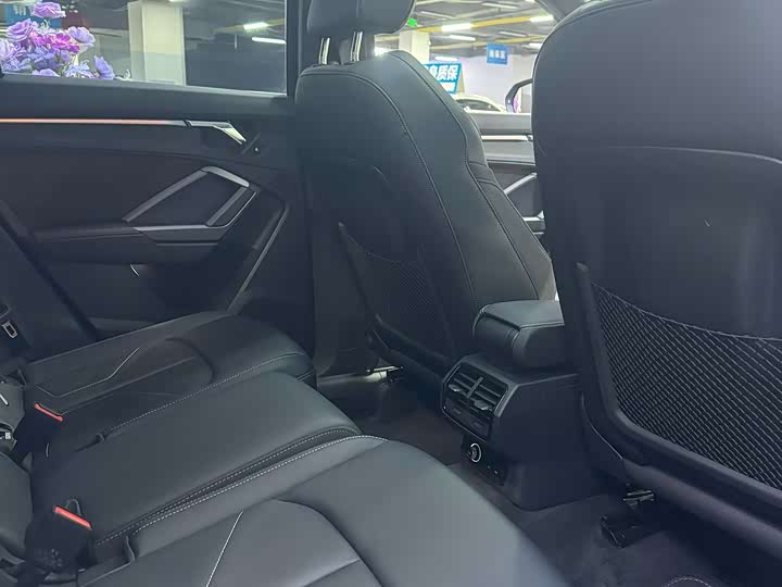 Фото 5 - Audi Q3