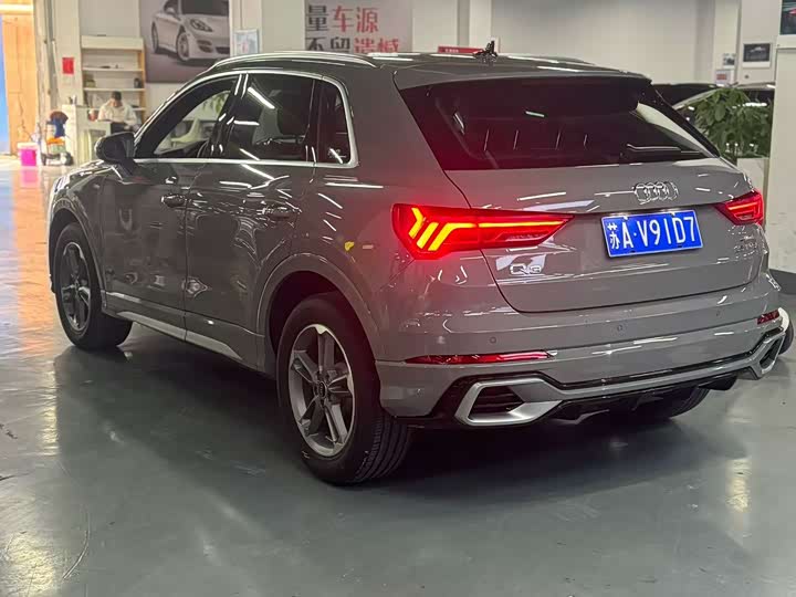 Фото 7 - Audi Q3